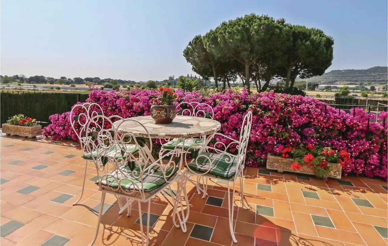 Cozy Home In Calonge With Kitchen Calonge (Catalonia)